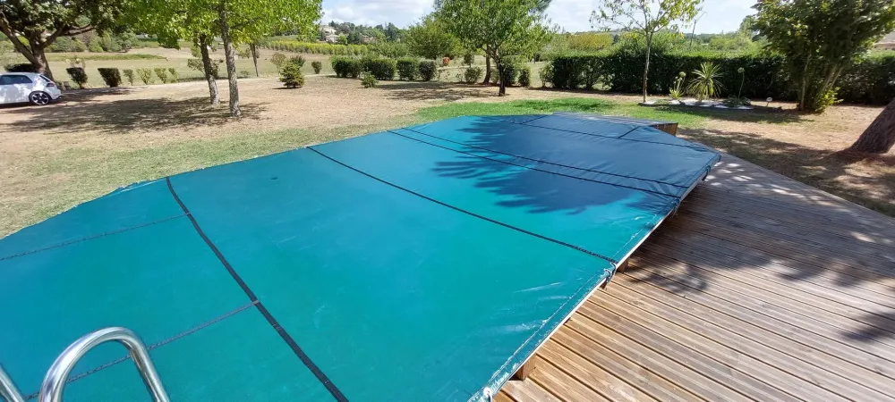 Fabrication de bâches pvc sur mesure près de Agen 